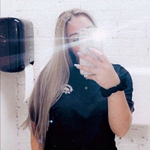 Meet your Posher, Lana